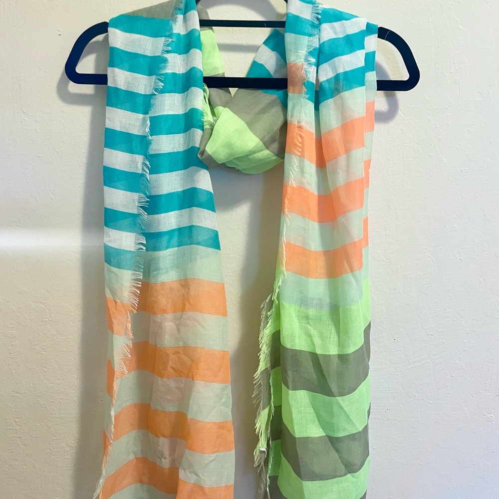 Lightweight Scarf